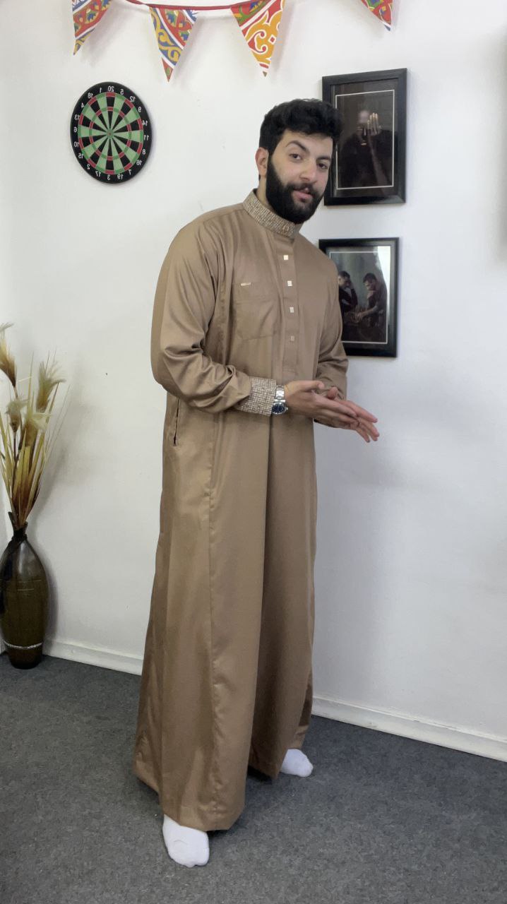 Saudi men's jalabiya