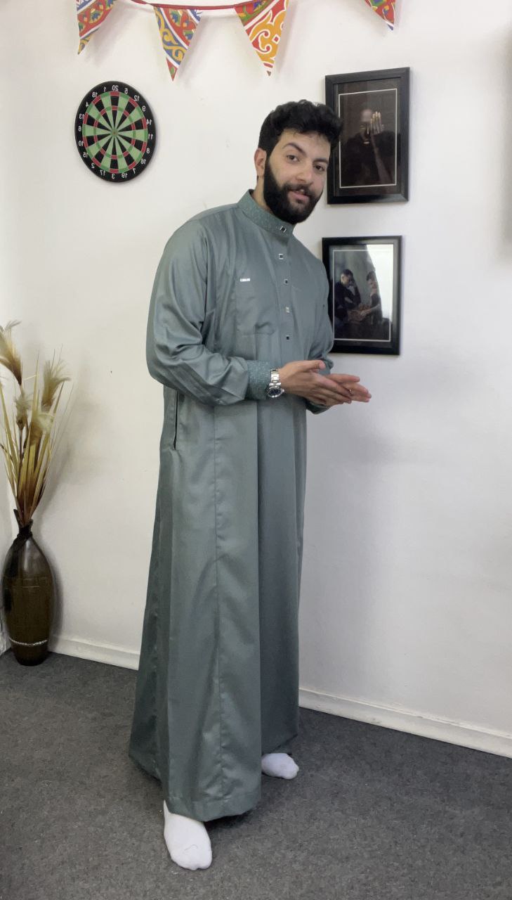 Saudi men's jalabiya